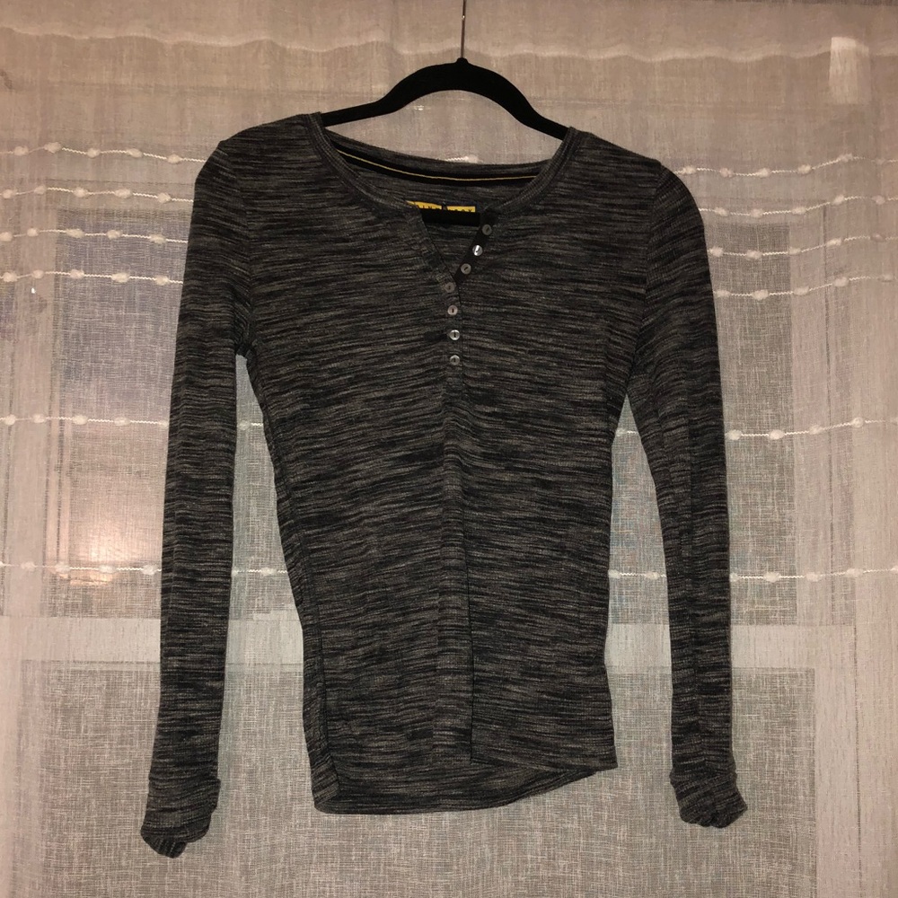 Grey cotton long sleeve V neck